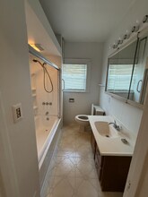 613 Wildwood Ave in Akron, OH - Building Photo - Building Photo