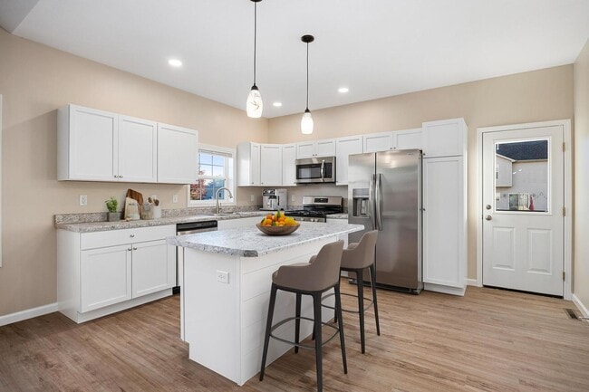 721 Debates St in Washington, IL - Building Photo - Building Photo