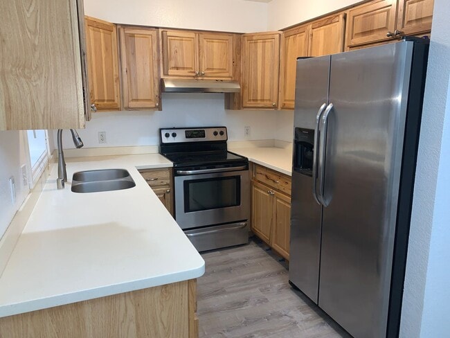 property at 1717 Aliak Dr