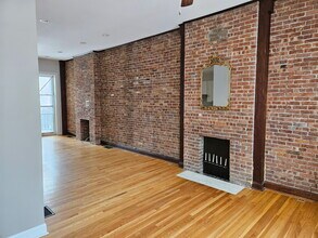 108 3rd St in Troy, NY - Building Photo - Building Photo