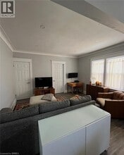 23 Wells Ave in Brantford, ON - Building Photo - Building Photo