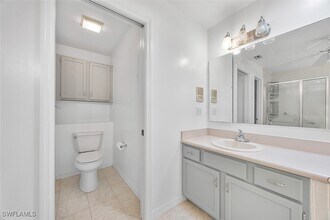 6654 Tannin Ln in Naples, FL - Building Photo - Building Photo