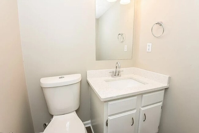 property at 1649 Roman Point Dr