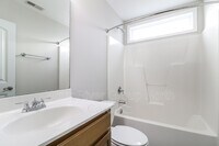 1021 Tellis Dr photo'