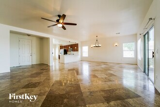 5508 W Red Racer Dr in Tucson, AZ - Foto de edificio - Building Photo