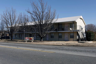 Di Lea Apartments in Oklahoma City, OK - Building Photo