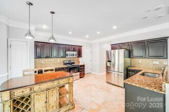 16024 Kirsten Nicole Rd in Charlotte, NC - Building Photo - Building Photo