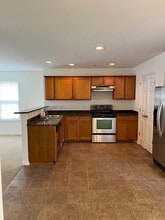 Room in Townhome on Dunlevy Way in Greensboro, NC - Building Photo - Building Photo