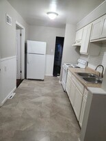 1135 Laire Dr in St. Louis, MO - Building Photo