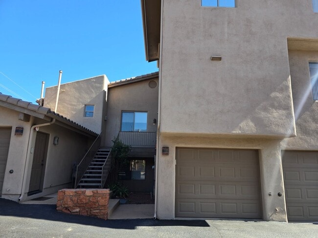 520 Jordan Rd in Sedona, AZ - Building Photo - Building Photo