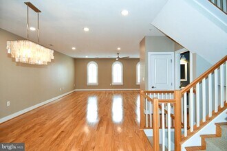 2305 Main Line Blvd in Alexandria, VA - Building Photo - Building Photo