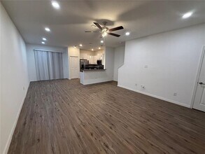 10377 Lavender Aster Trl in San Antonio, FL - Building Photo - Building Photo