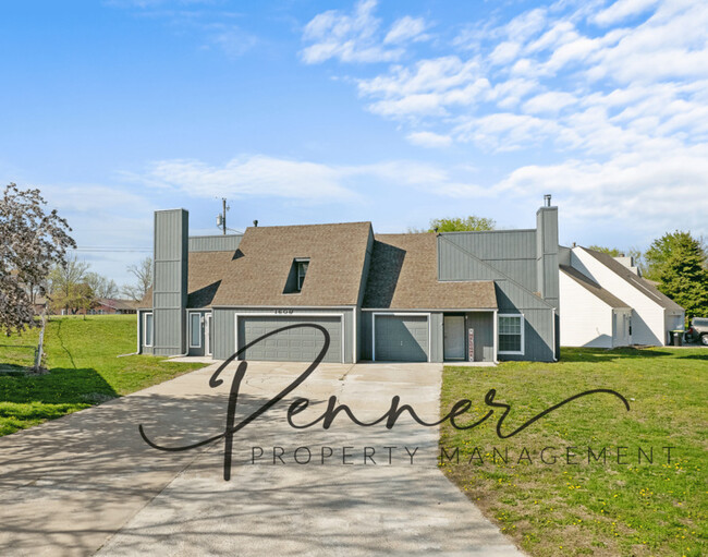 property at 1606 Blueberry Dr