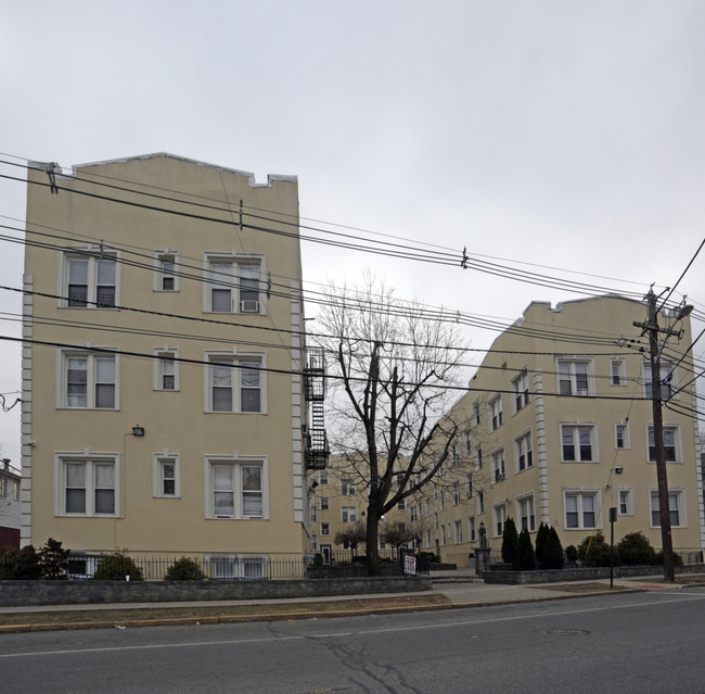 Montclair Tower  Apartments in Montclair, NJ - Building Photo - Building Photo