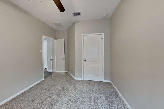 19223 Opul Trails Ct