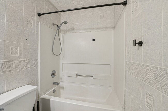 2932 Chillingworth Dr in Fayetteville, NC - Building Photo - Building Photo