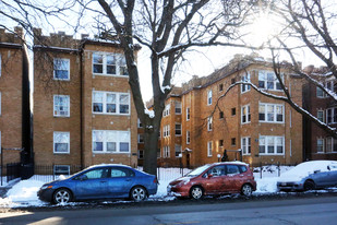 Damen Ave Apartments in Chicago, IL - Building Photo