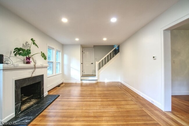 91 Birchwood Rd in Glen Rock, NJ - Building Photo - Building Photo