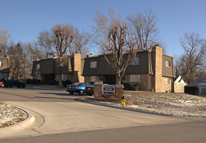 Glenwood Square Apartments