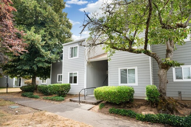 property at 2706 SE 138th Ave