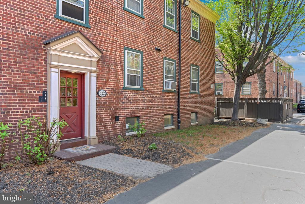 722 North Terrace in Philadelphia, PA - Building Photo