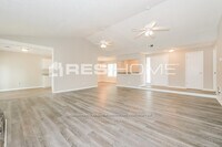 9375 Woodknoll Way photo'