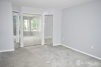 2303 Jesse Way in Piscataway, NJ - Building Photo - Building Photo