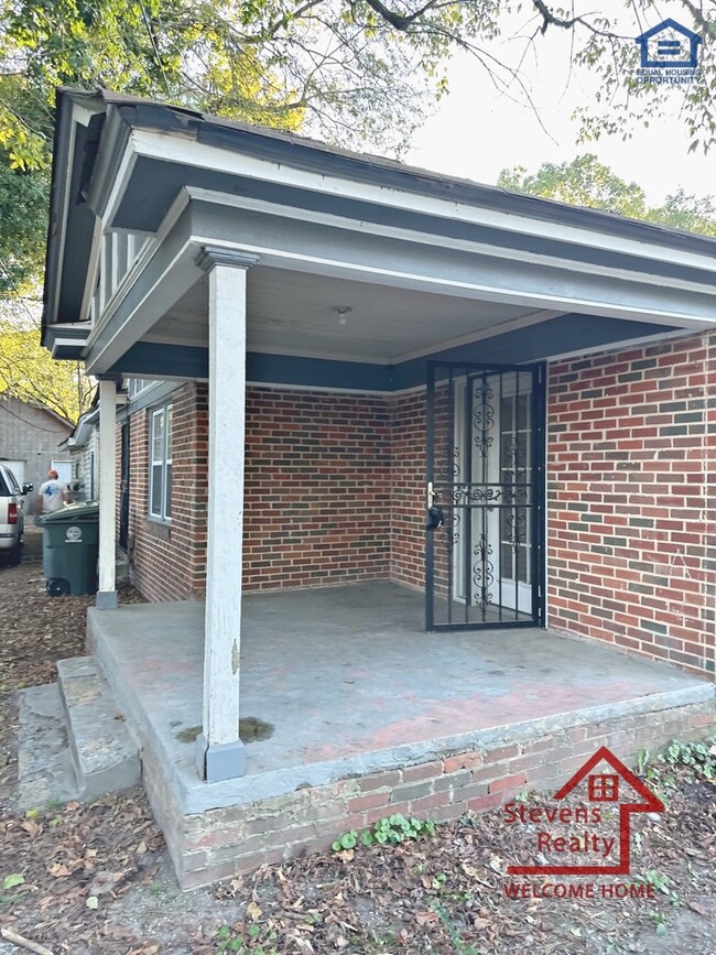 4816 Tomahawk Trail in Chattanooga, TN - Building Photo - Building Photo