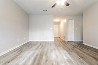 620 Wayside Dr in Lawrenceville, GA - Building Photo - Building Photo