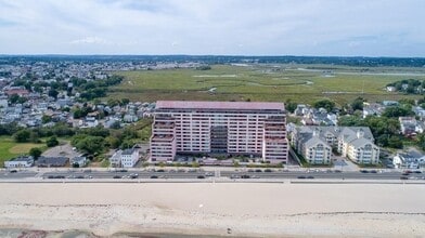 351 Revere St, Unit #9D in Revere, MA - Building Photo - Building Photo