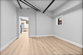 1649 W Jonquil Terrace in Chicago, IL - Building Photo - Building Photo