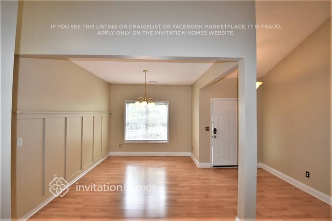 847 Stephens Oak Dr in Sugar Hill, GA - Building Photo - Building Photo