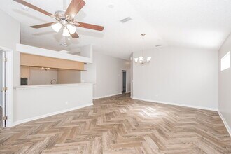 1148 Brookwood Bluff Rd E in Jacksonville, FL - Building Photo - Building Photo