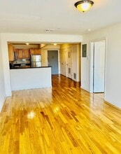 143 Main St, Unit 2D in Ossining, NY - Foto de edificio - Building Photo