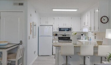 17462 Front Beach Rd in Panama City Beach, FL - Building Photo - Building Photo