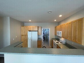 2113 S Fulton Cir in Aurora, CO - Building Photo - Building Photo