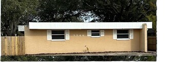 3346 Camelot Dr, Unit A in Largo, FL - Building Photo