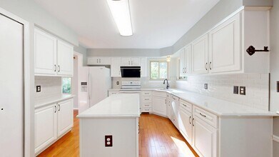 3393 Cromwell Rd in Ann Arbor, MI - Building Photo - Building Photo