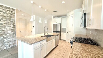 6733 W Vly Vw Dr in Phoenix, AZ - Building Photo - Building Photo