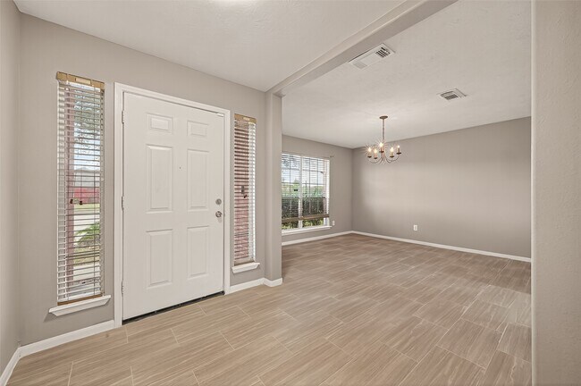 17938 Chisholm Trail in Houston, TX - Building Photo - Building Photo