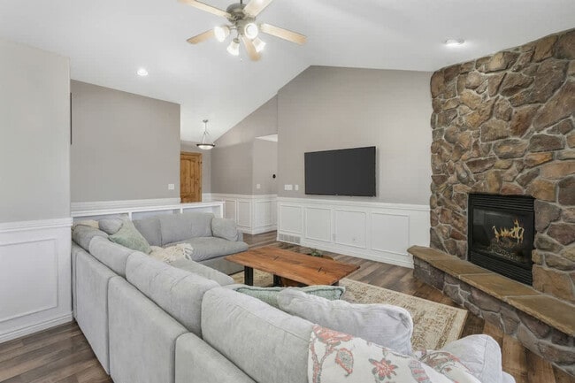 956 S 1525 W in Syracuse, UT - Building Photo - Building Photo