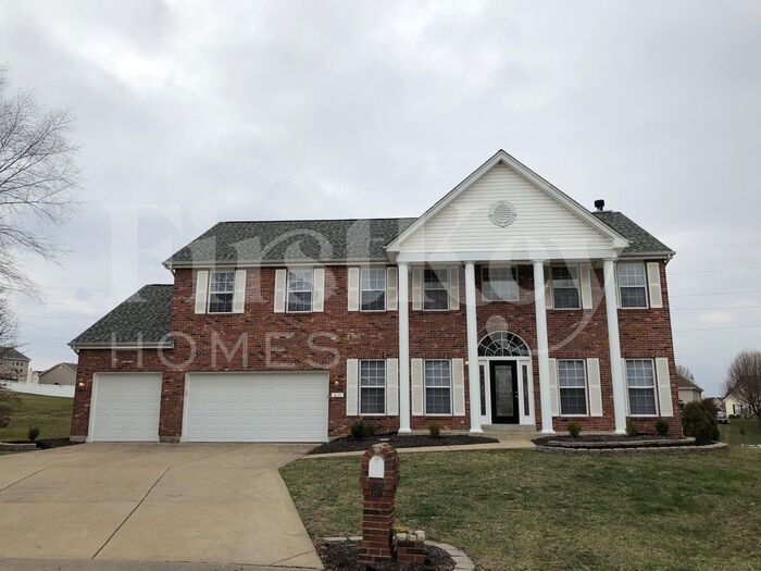 611 Geiser Brook Ct in Lake St. Louis, MO - Building Photo