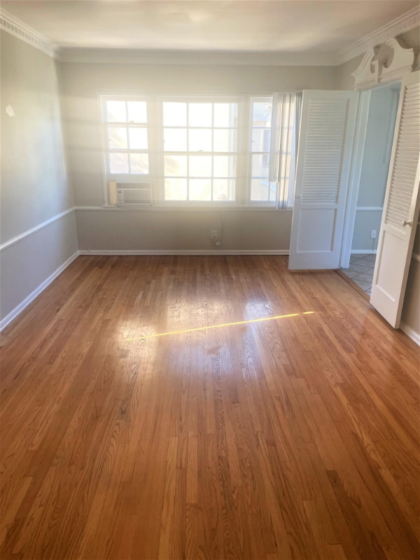 225 S Gale Dr in Beverly Hills, CA - Building Photo - Building Photo