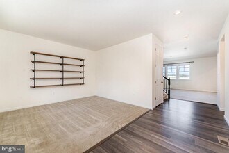 10407 Spotswood Dr in Fredericksburg, VA - Building Photo - Building Photo