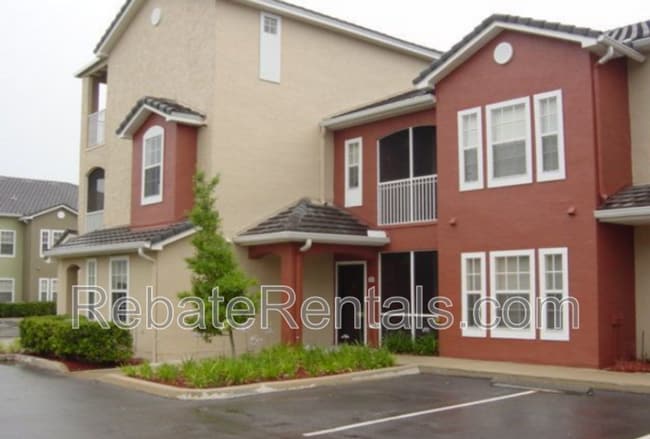 property at 10075 Gate Pkwy N