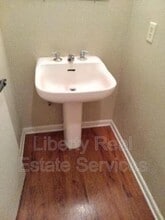 1065 Kelly Dr in Hinesville, GA - Building Photo - Building Photo