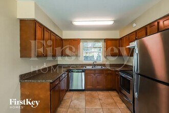 2107 W Herman St in Tampa, FL - Building Photo - Building Photo