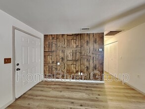 6153 Spring Hill Dr in Spring Hill, FL - Building Photo - Building Photo