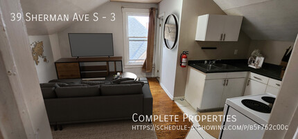 39 Sherman Ave S in Hamilton, ON - Building Photo - Building Photo