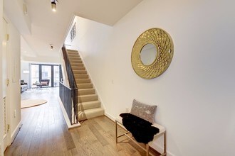 616 E St NW-Unit -#1154 in Washington, DC - Foto de edificio - Building Photo